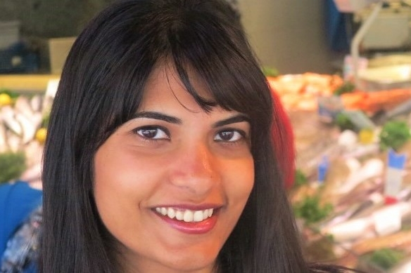 Sruthi: Curious in what makes people tick